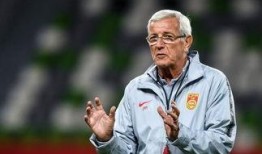 足坛最新爆料新闻视频播放,揭秘球星转会内幕与赛场风云